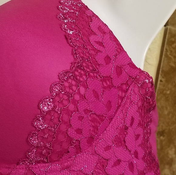 Victoria's Secret Body Bra 34B Pink Lace Shine - Picture 4 of 5